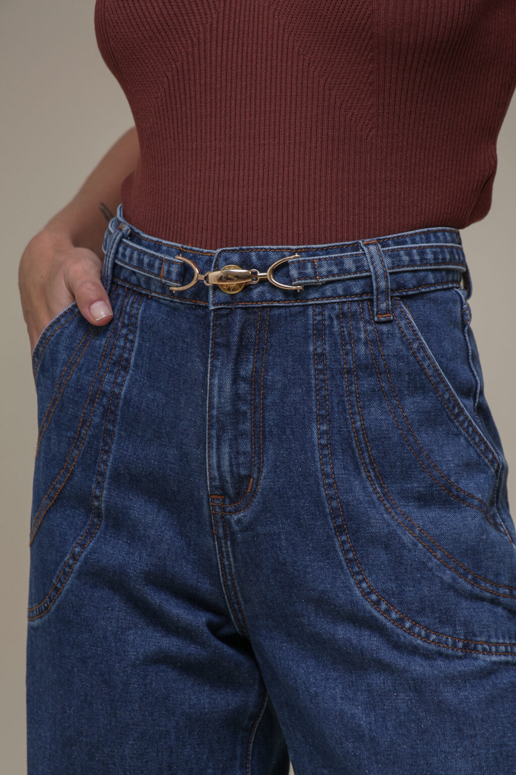 mamo-9036491-1